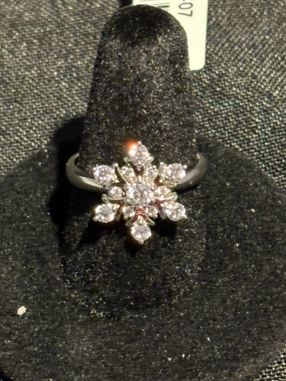 Christmas Snowflake Sterling Silver Ring Size 7
